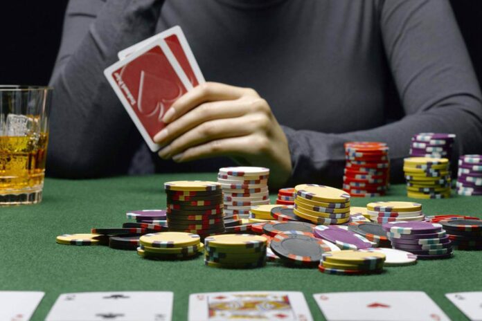 Use a Poker Glossary to Become a Poker Expert